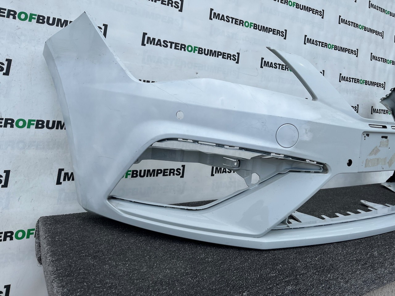 Seat Leon Cupra Fr Mk3 Lift Hatch 2017-2019 Front Bumper 4 Pdc Genuine [o681]