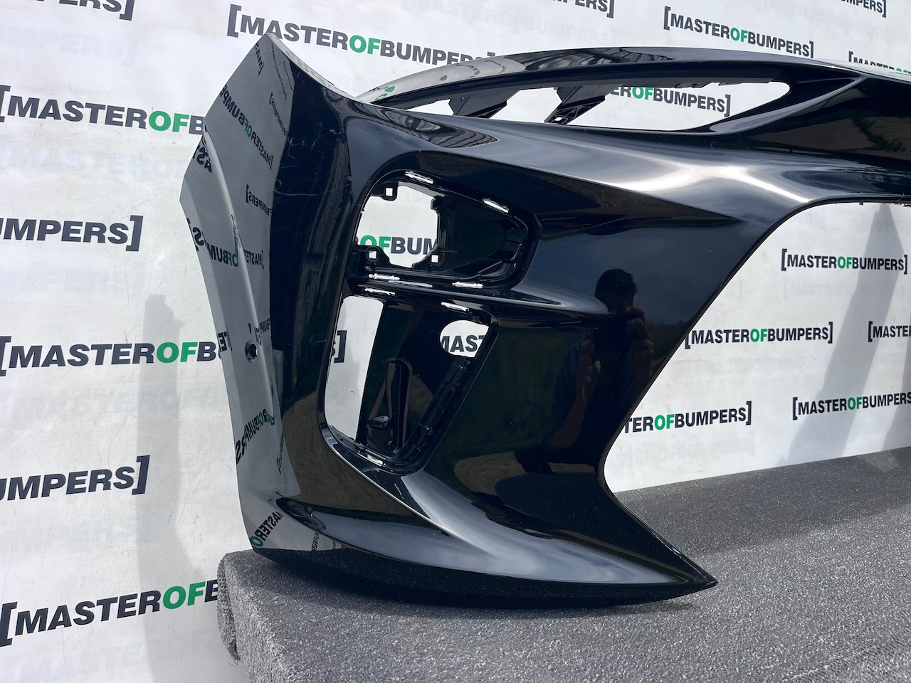 Cupra Terramar Hybrid Hatchback 2025-2027 Front Bumper 6 Pdc Genuine [o690]