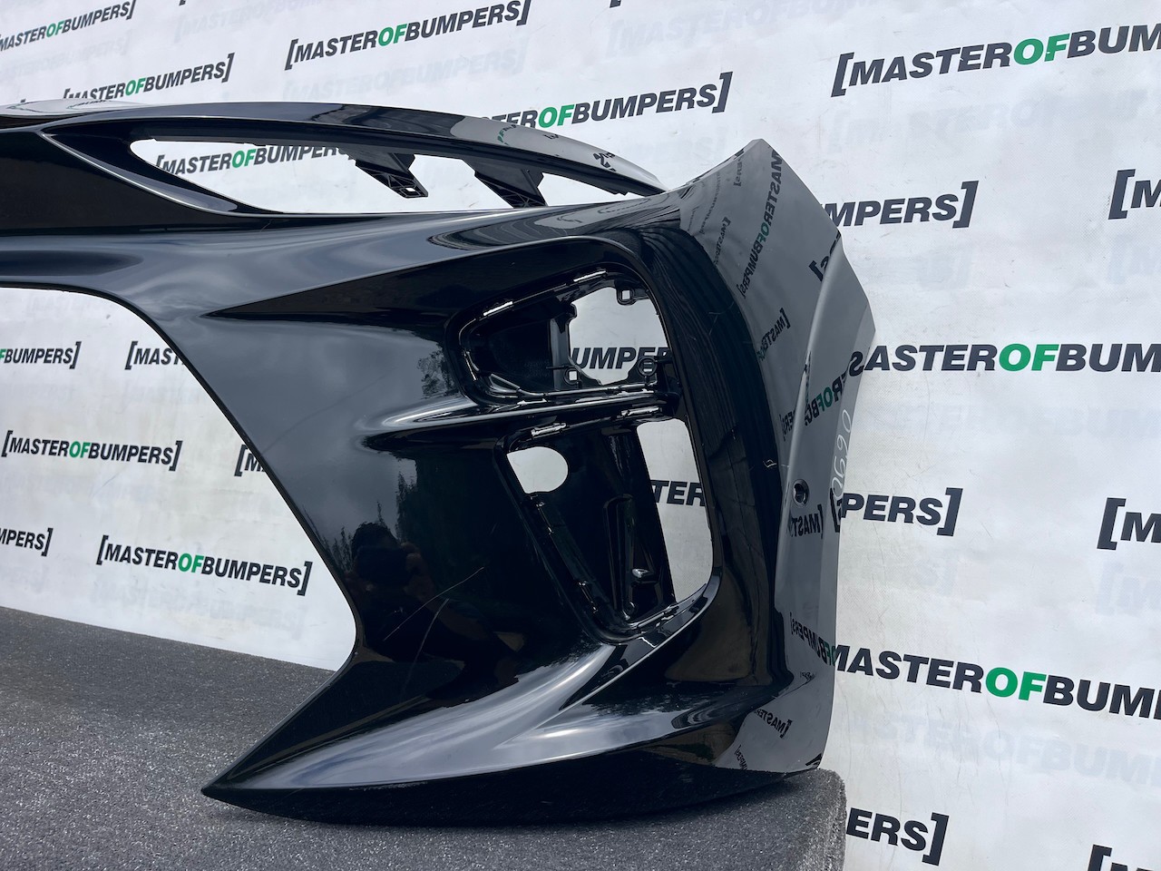 Cupra Terramar Hybrid Hatchback 2025-2027 Front Bumper 6 Pdc Genuine [o690]