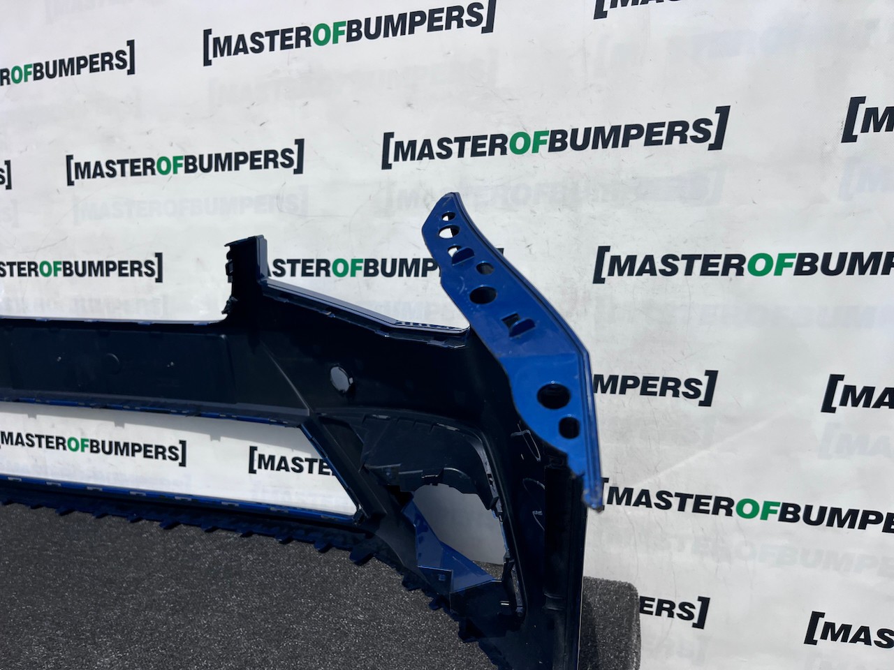 Seat Ibiza Fr Mk5 Hatchback 2017-2022 Front Bumper No Pdc Genuine [o694]