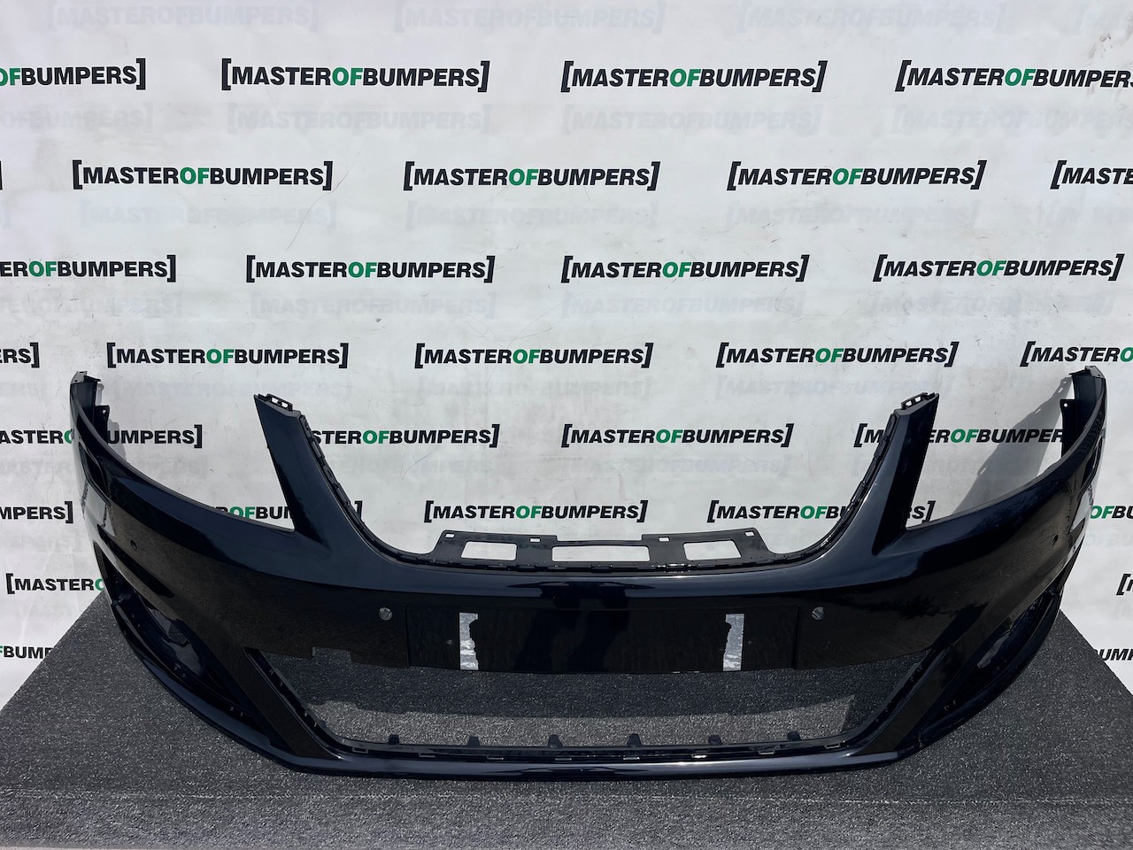 Seat Alhambra Cr Ecomotive Mpv 2012-2020 Front Bumper 4 Pdc +jets Genuine [o706]