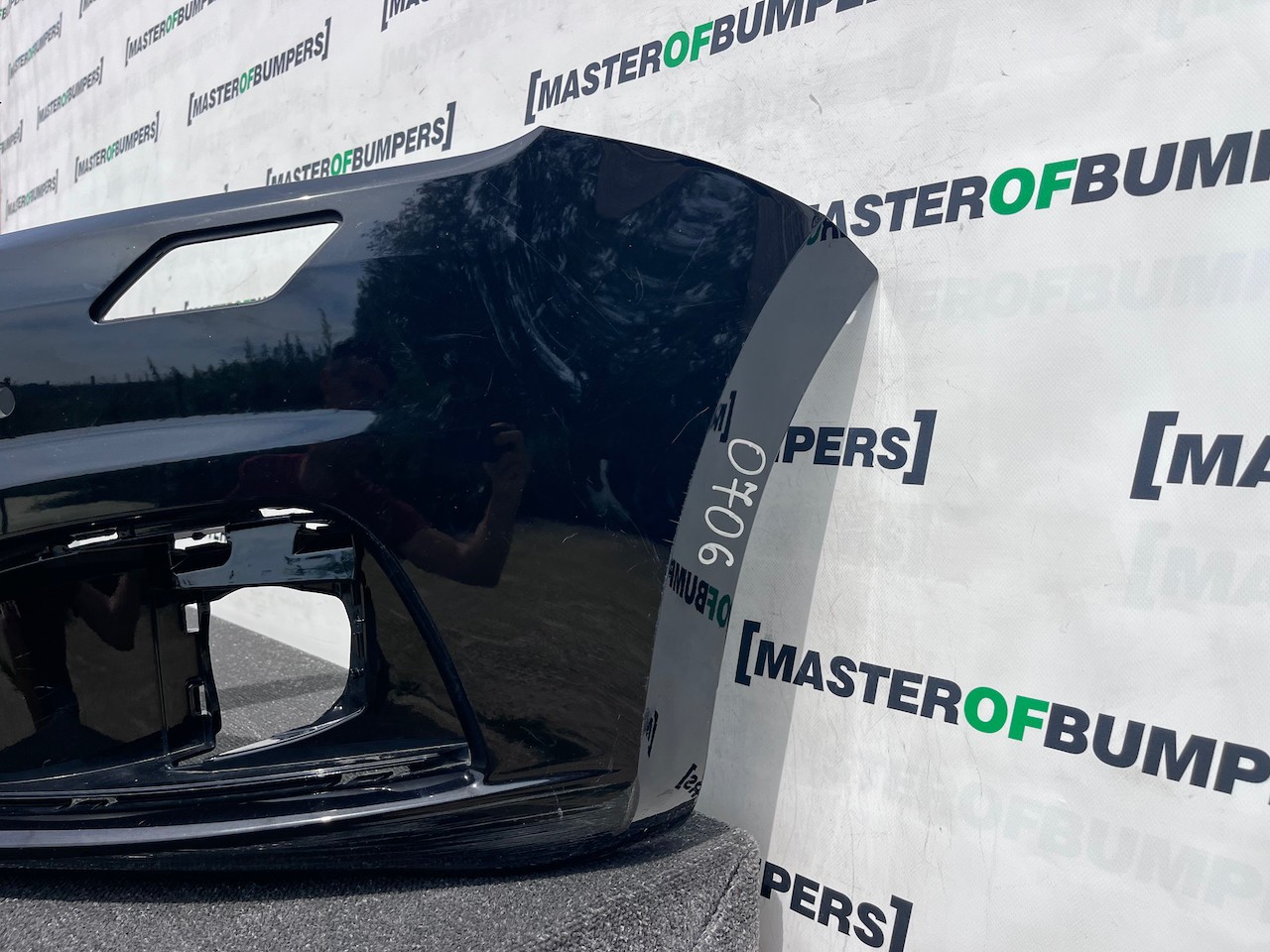 Seat Alhambra Cr Ecomotive Mpv 2012-2020 Front Bumper 4 Pdc +jets Genuine [o706]