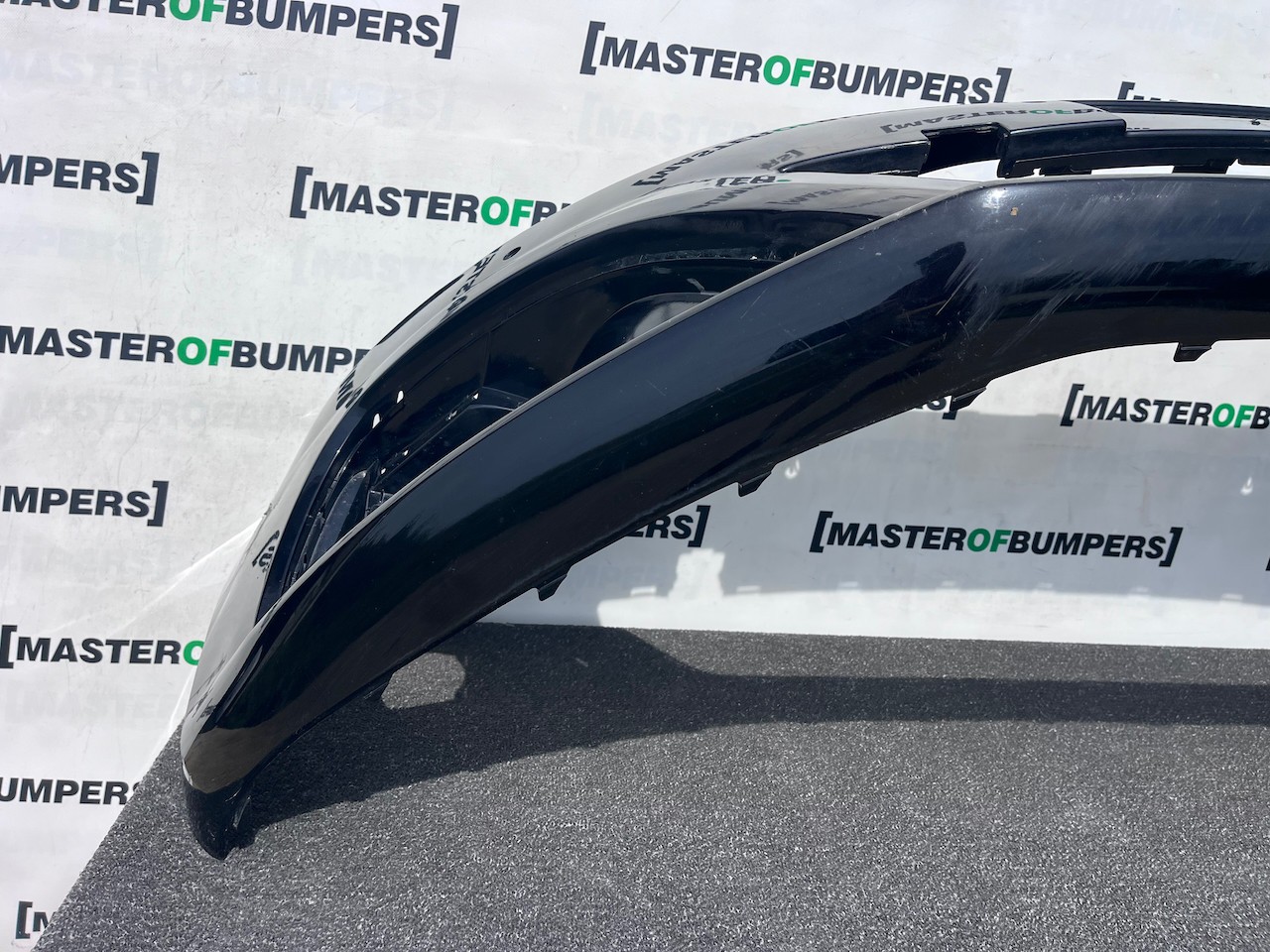 Seat Alhambra Cr Ecomotive Mpv 2012-2020 Front Bumper 4 Pdc +jets Genuine [o708]