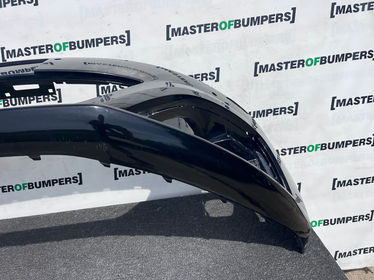 Seat Alhambra Cr Ecomotive Mpv 2012-2020 Front Bumper 4 Pdc +jets Genuine [o708]