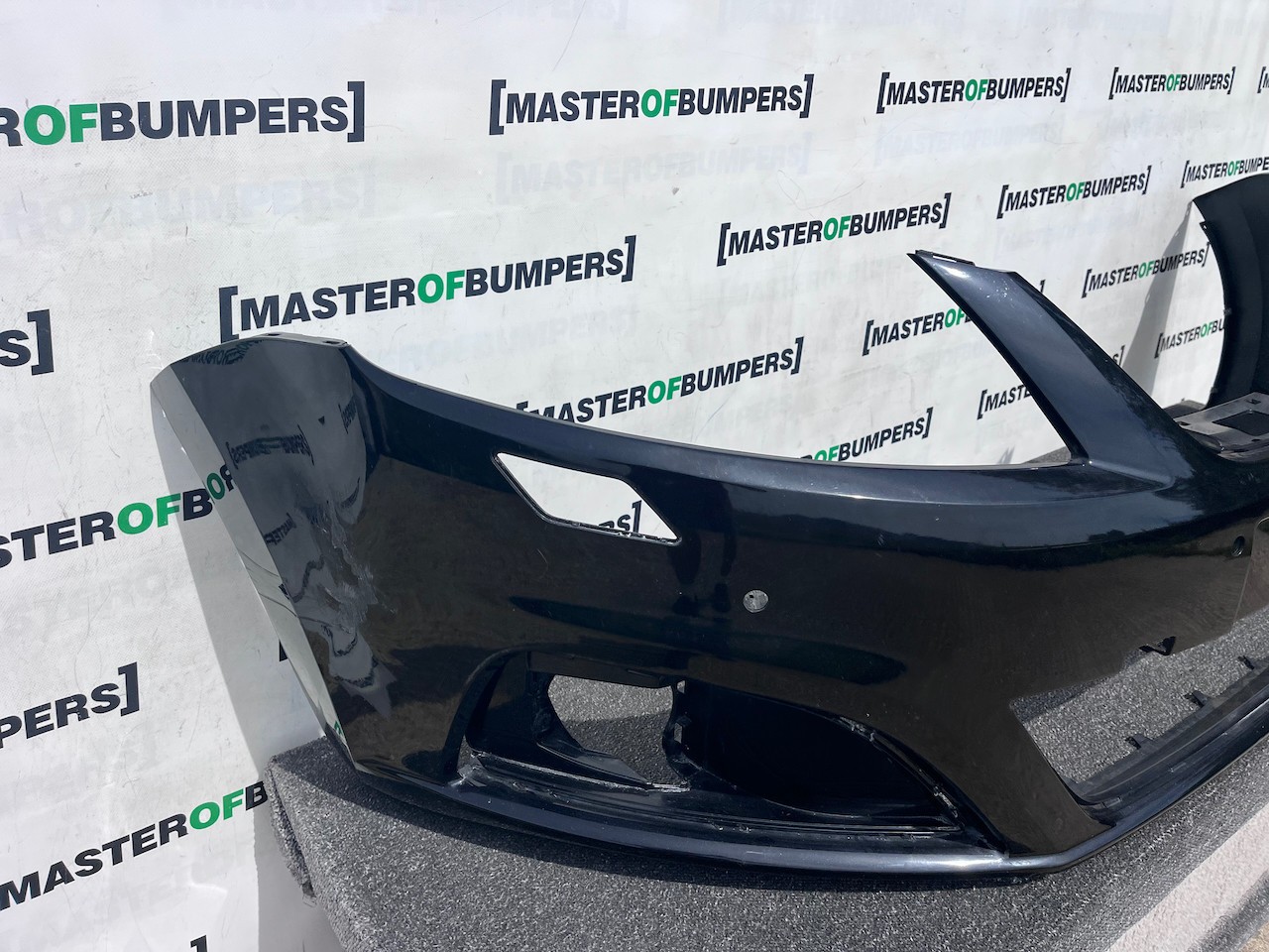 Seat Alhambra Cr Ecomotive Mpv 2012-2020 Front Bumper 4 Pdc +jets Genuine [o708]