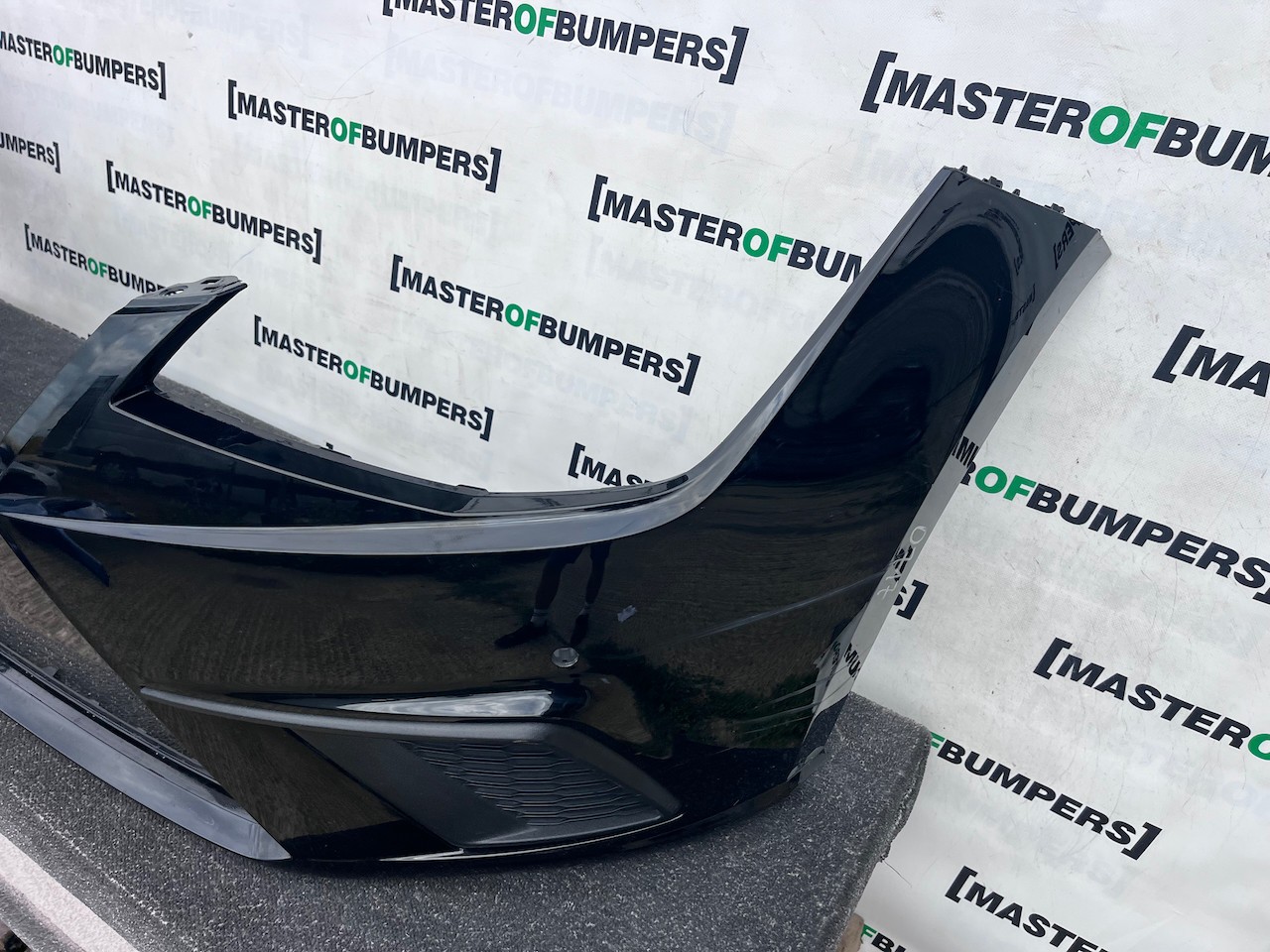 Seat Ibiza Fr Mk5 Hatchback 2017-2022 Front Bumper 4 Pdc Genuine [o717]