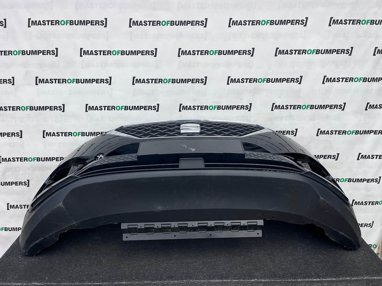Seat Tarraco Technology Se Suv 2018-2024 Front Bumper 6 Pdc Genuine [o720]