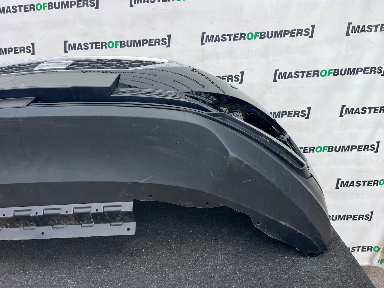 Seat Tarraco Technology Se Suv 2018-2024 Front Bumper 6 Pdc Genuine [o720]