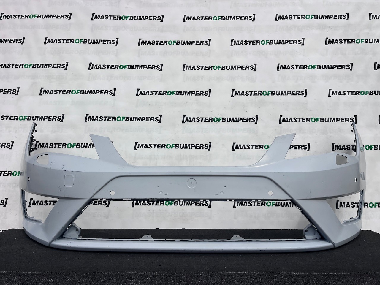 Seat Leon Fr Mk3 Hatchback 2013-2016 Front Bumper 4 Pdc Jets Genuine [o723]
