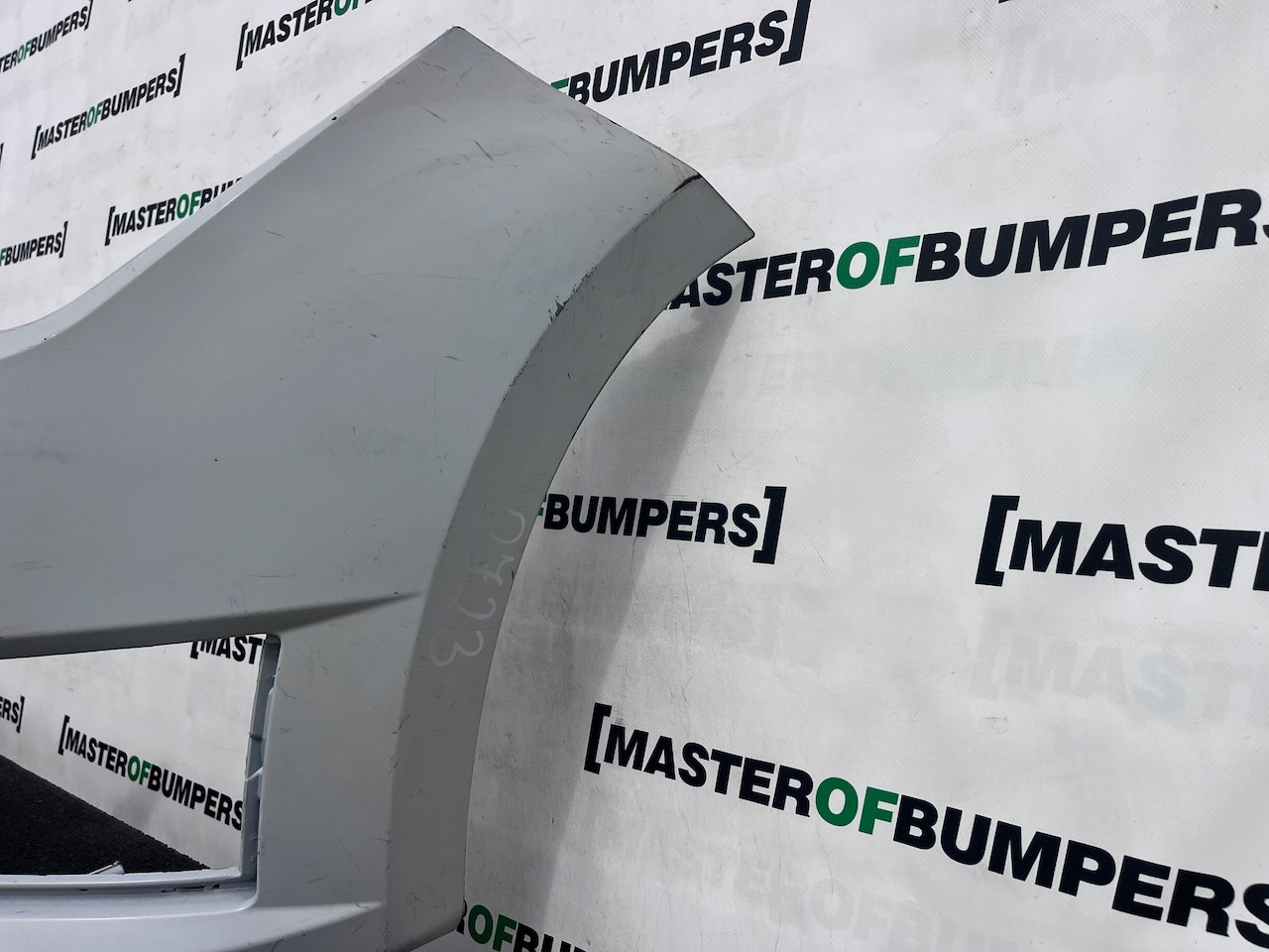 Seat Leon Fr Mk3 Hatchback 2013-2016 Front Bumper 4 Pdc Jets Genuine [o723]