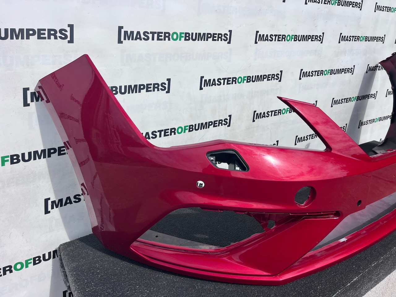Seat Leon Fr Mk3 Lift Hatchback 2017-2019 Front Bumper 4 Pdc Jets Genuine [o724]