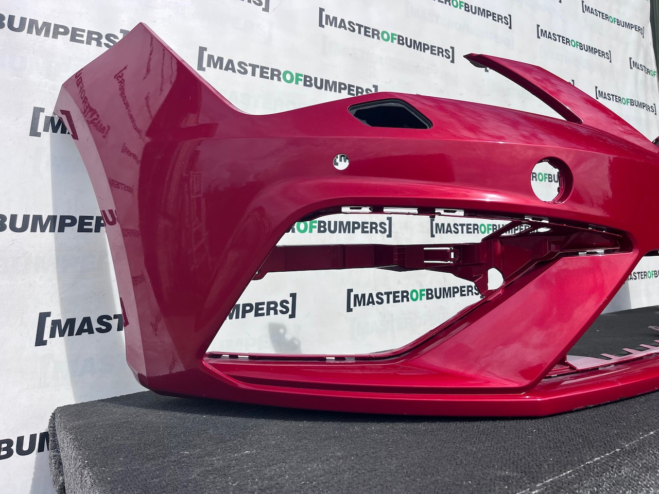Seat Leon Fr Mk3 Lift Hatchback 2017-2019 Front Bumper 4 Pdc Jets Genuine [o724]