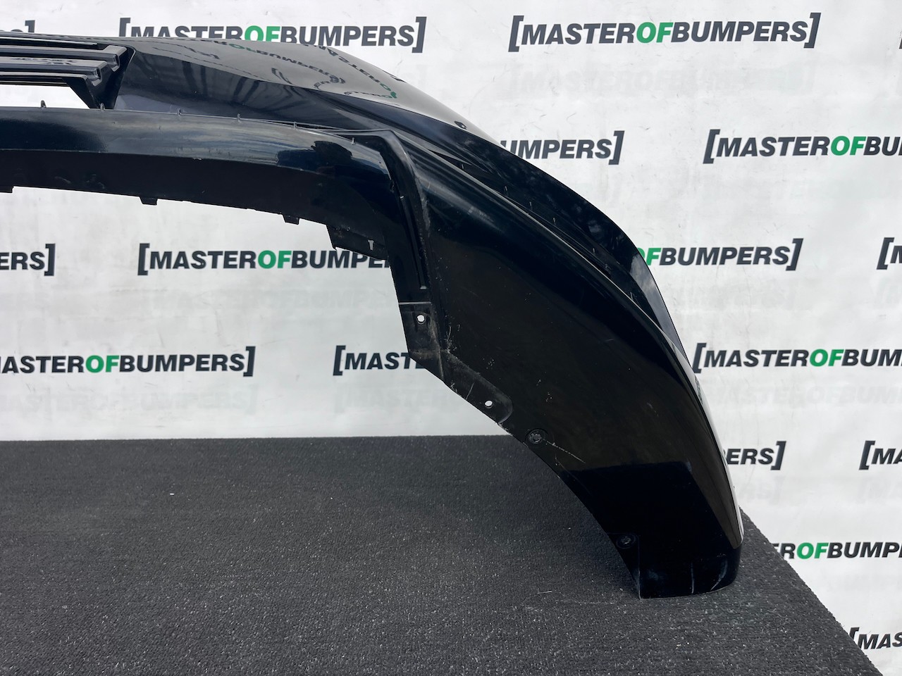 Seat Leon Se /  Xcellence / Fr Mk4 2021-2024 Front Bumper 6 Pdc Genuine [o727]