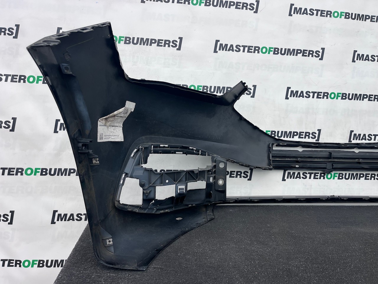 Seat Leon Se /  Xcellence / Fr Mk4 2021-2024 Front Bumper 6 Pdc Genuine [o727]
