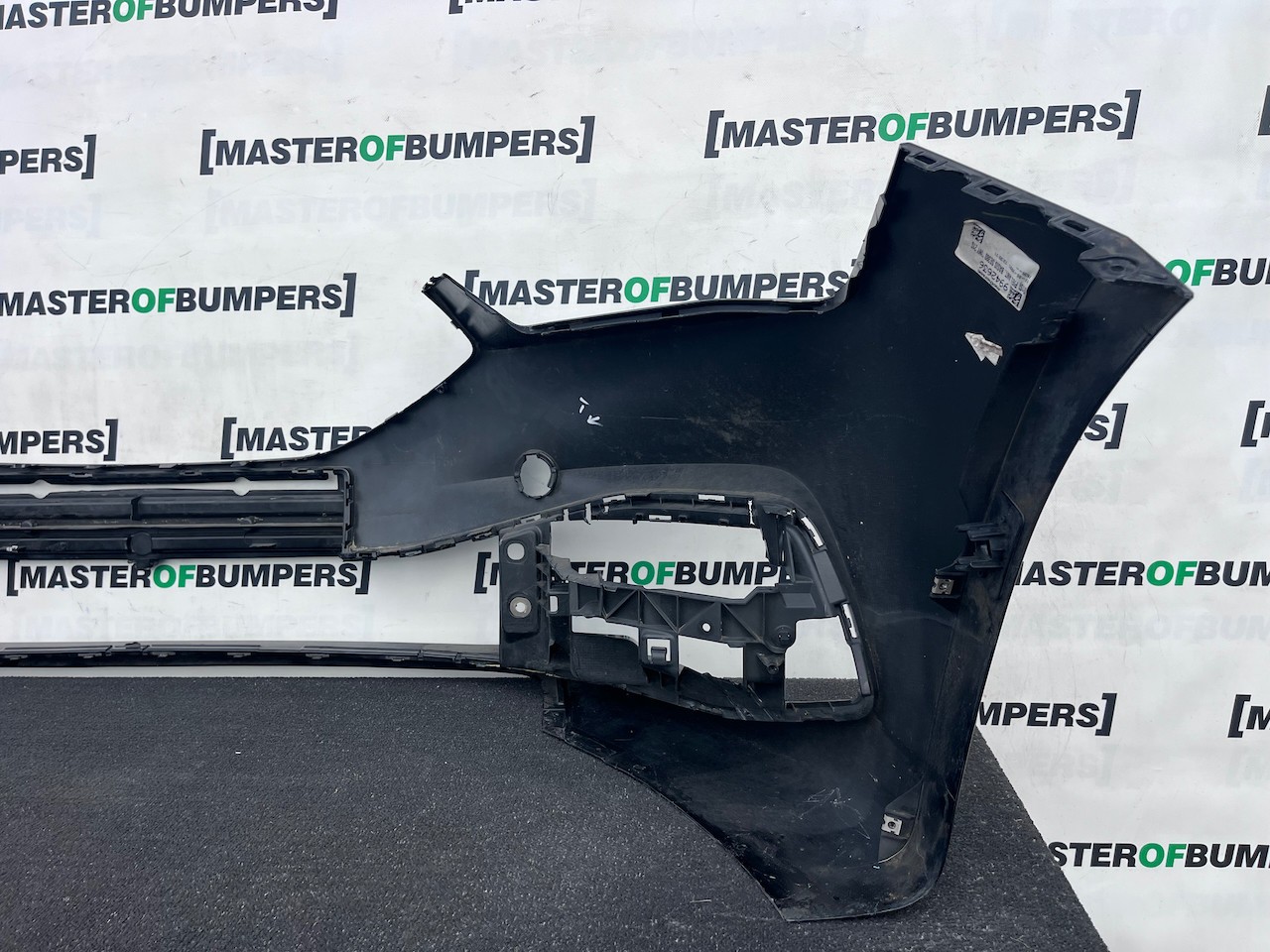 Seat Leon Se /  Xcellence / Fr Mk4 2021-2024 Front Bumper 6 Pdc Genuine [o727]