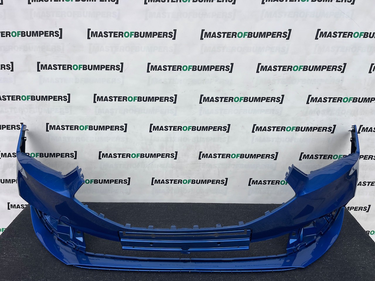 Seat Leon Se /  Xcellence / Fr Mk4 2021-2024 Front Bumper 6 Pdc Genuine [o732]