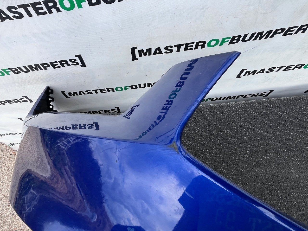 Seat Leon Se /  Xcellence / Fr Mk4 2021-2024 Front Bumper 6 Pdc Genuine [o729]