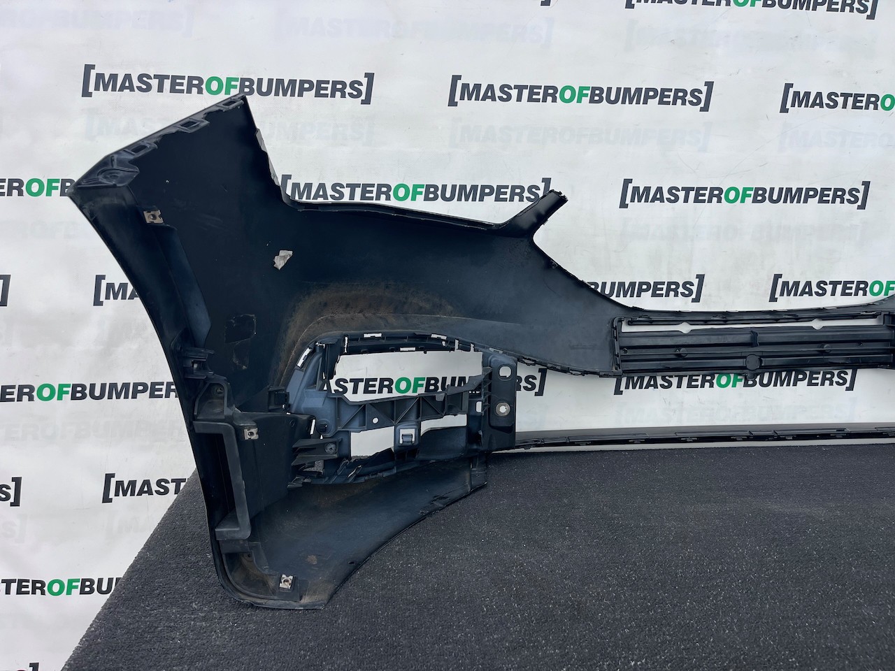 Seat Leon Se /  Xcellence / Fr Mk4 2021-2024 Front Bumper 6 Pdc Genuine [o730]