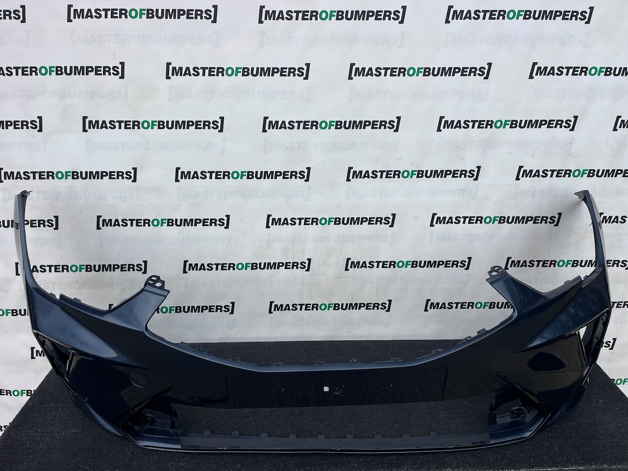 Seat Ibiza Fr Sport Hatchback Tsi 2026-2028 Front Bumper Pdc Genuine [v736]