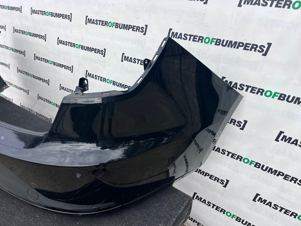 Seat Leon Fr Estate Only Mk3 2012-2017 Rear Bumper 4 Pdc Genuine [o740]