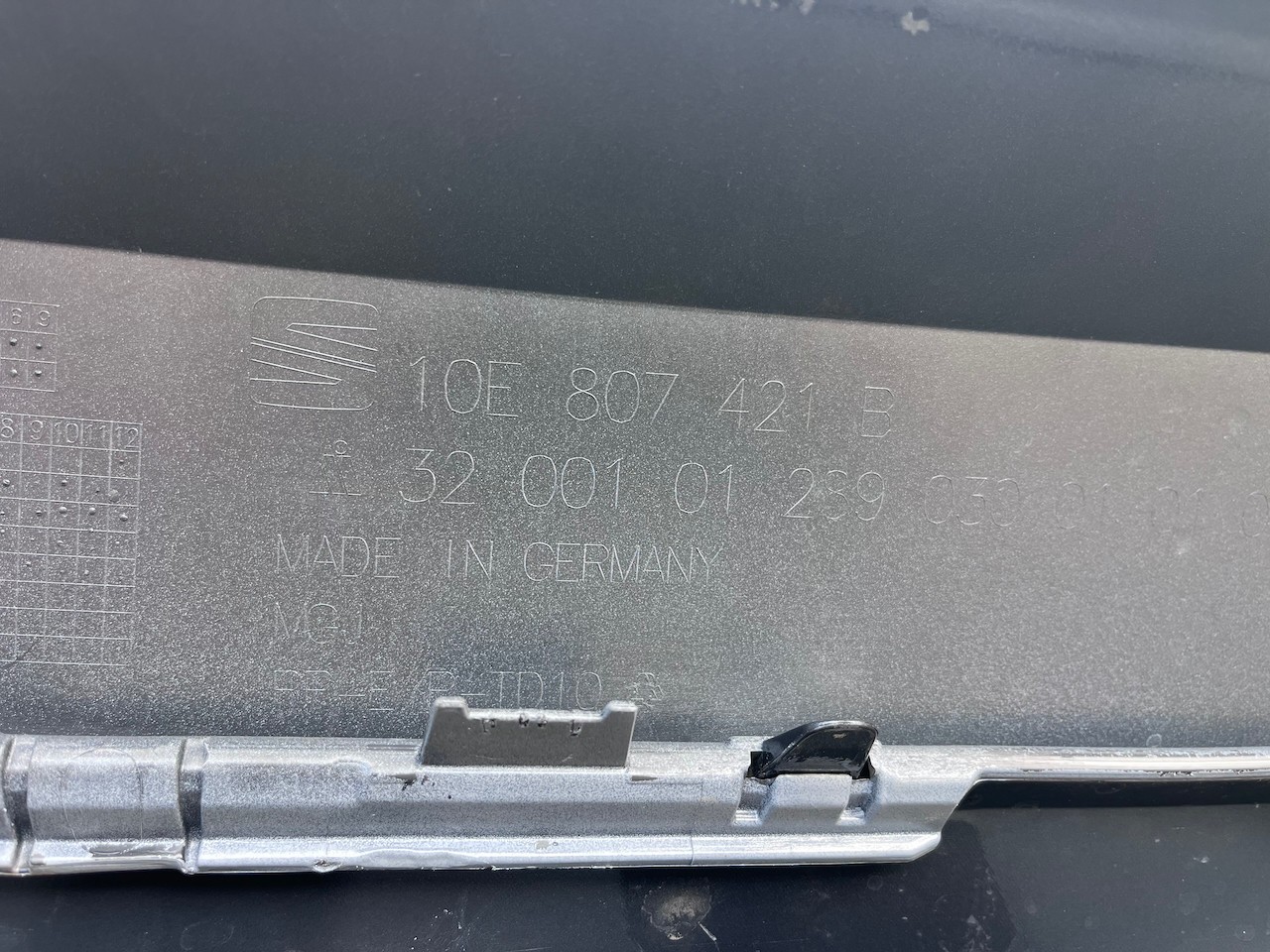 Cupra Born Electric E Bost Hatchback 2022-2025 Rear Bumper 6 Pdc Genuine [o755]