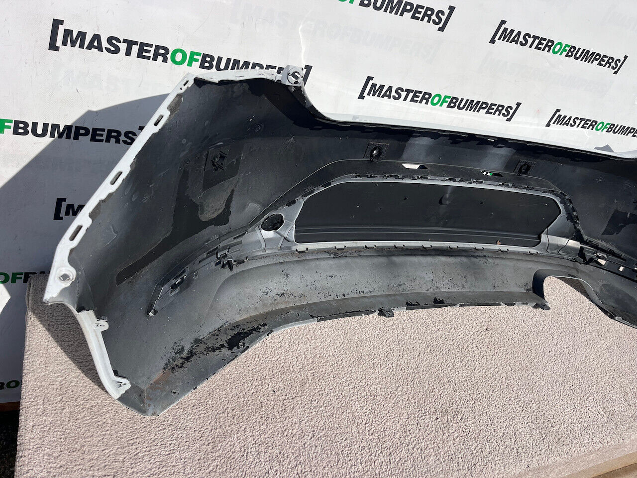 Seat Leon Fr Hatchback 2013-2016 Rear Bumper 4 Pdc White Genuine [o560]