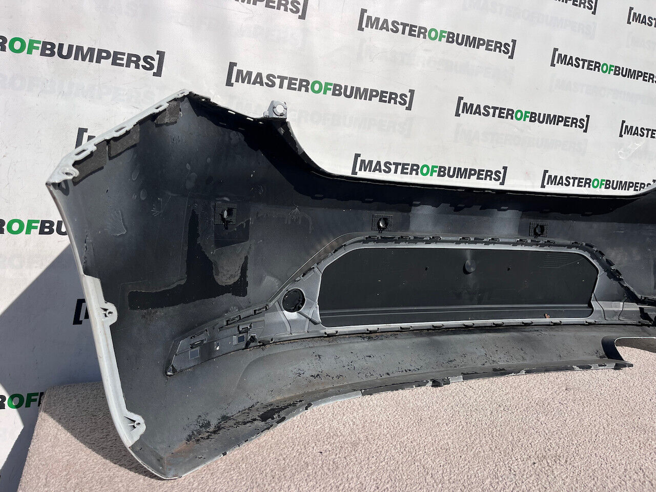 Seat Leon Fr Hatchback 2013-2016 Rear Bumper 4 Pdc White Genuine [o560]