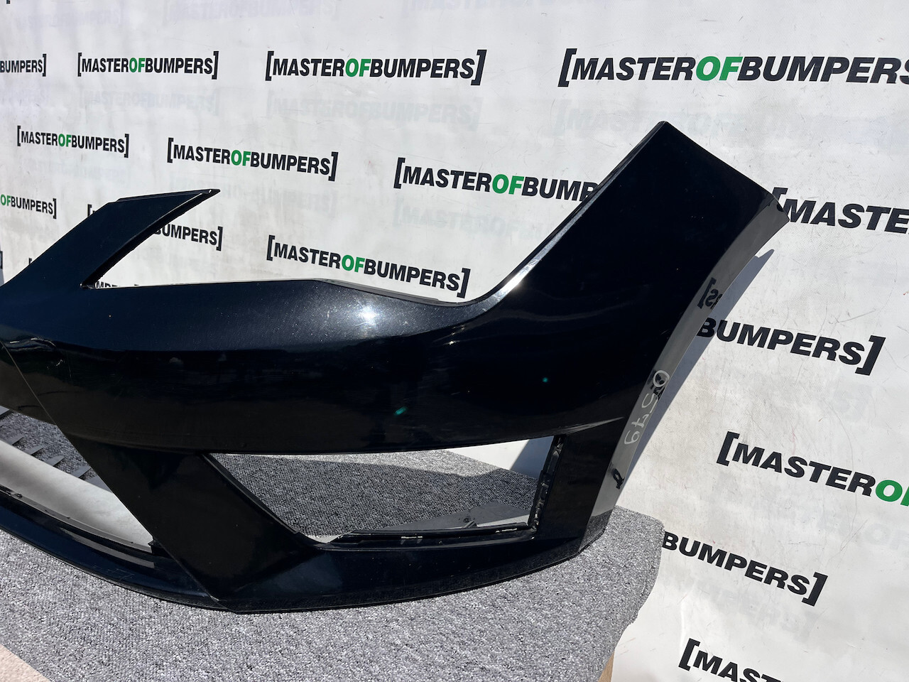 Seat Leon Fr Hatchback Mk3 2013-2016 Front Bumper No Pdc No Jets Genuine [o579]