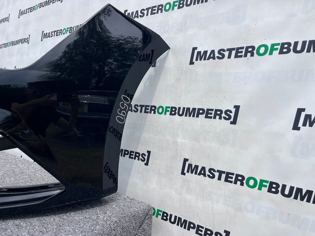 Seat Leon Fr Mk3 Lift Hatchback 2017-2019 Front Bumper 4 Pdc Jets Genuine [o590]