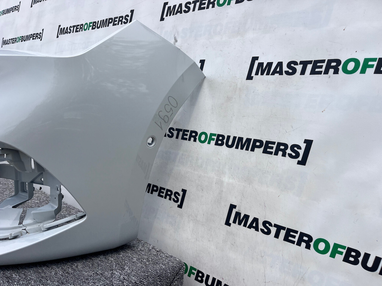 Seat Leon Fr Mk4 Hatchback Eastate 2021-2024 Front Bumper 6 Pdc Genuine [o591]