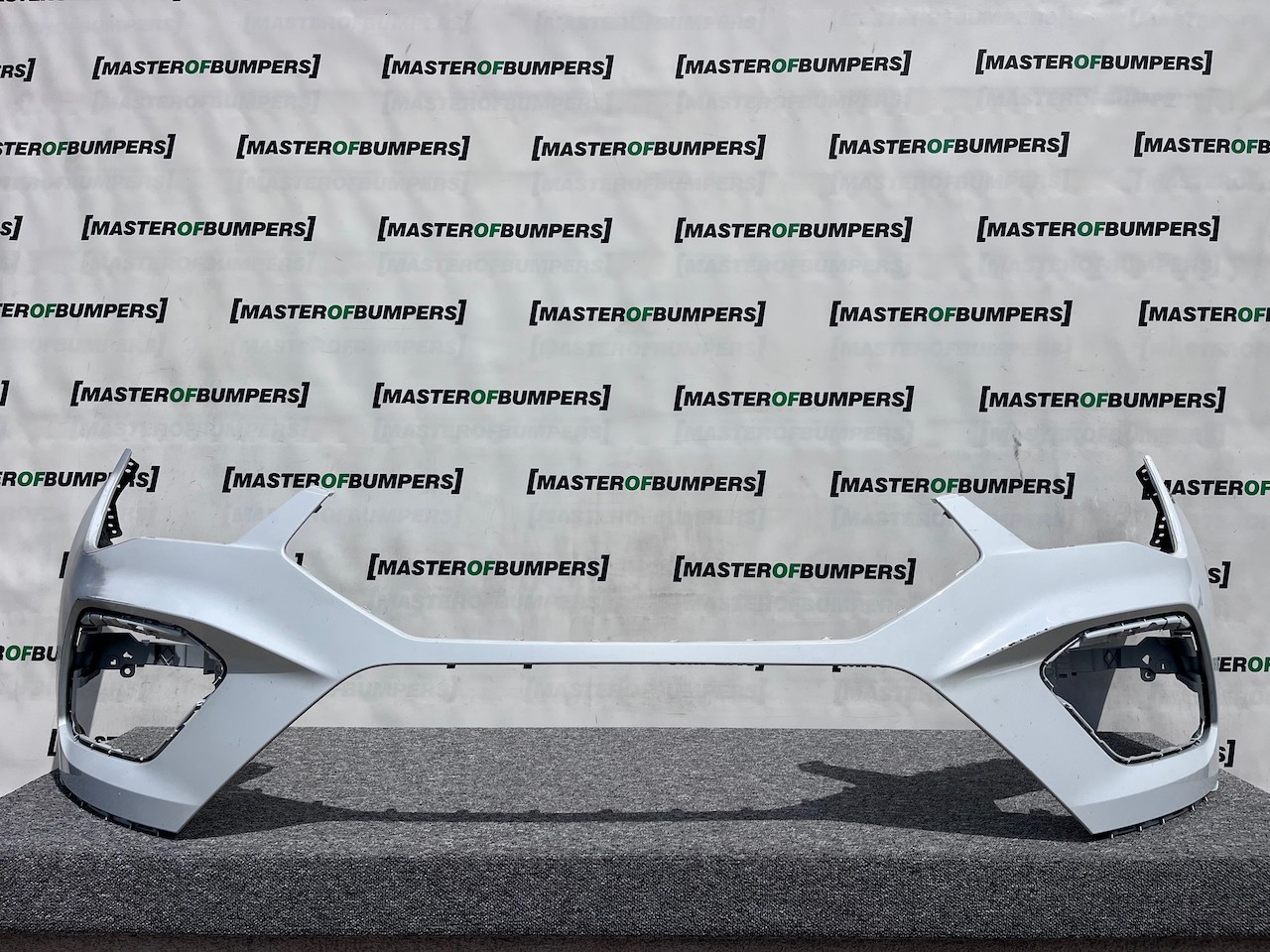 Seat Ateca Ecomotive Suv Face Lift 2021-2024 Front Bumper 6 Pdc Genuine [o597]