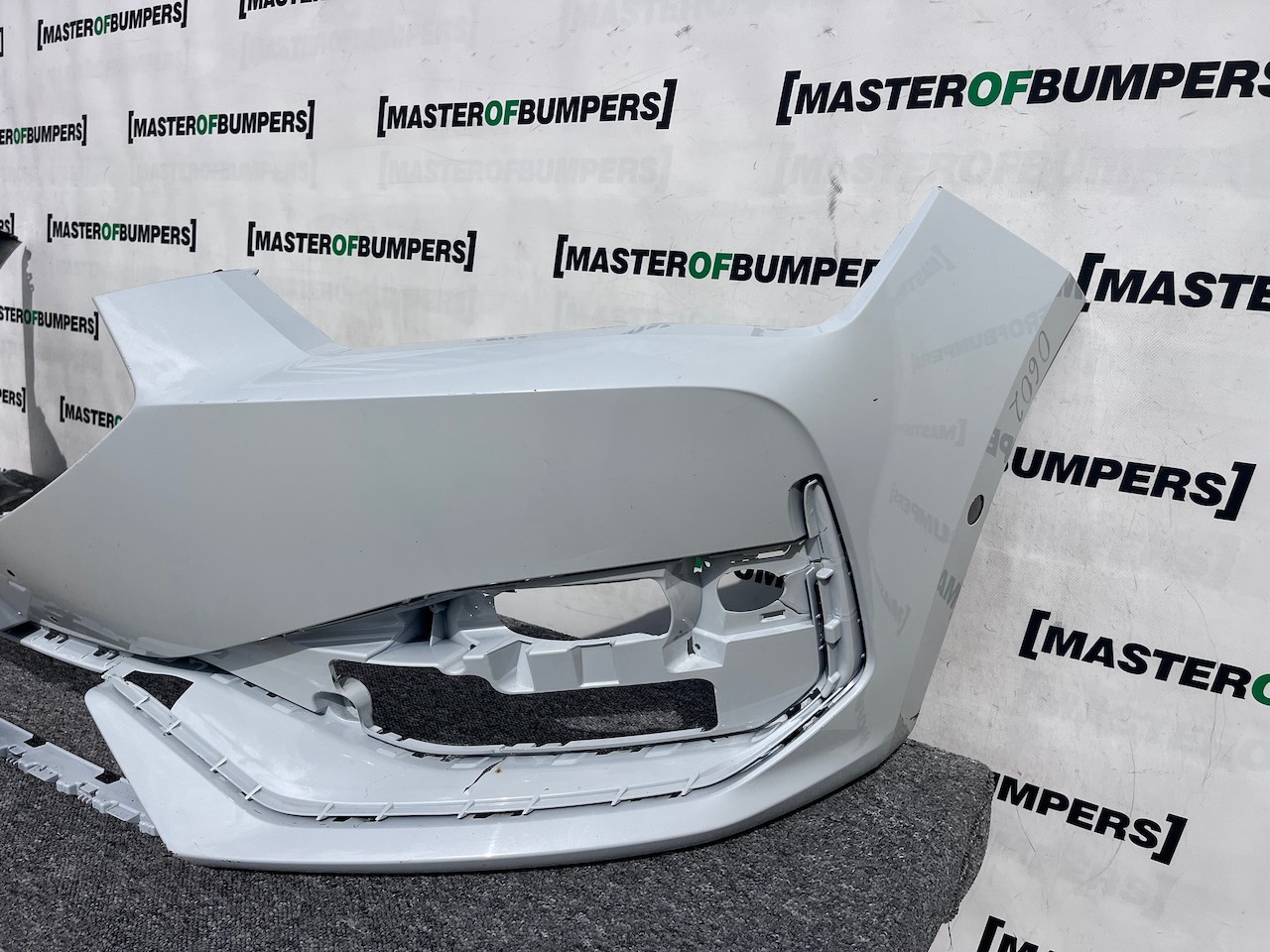 Cupra Leon Fr Hatchback Estate 2021-2025 Front Bumper 6 Pdc Genuine [o602]