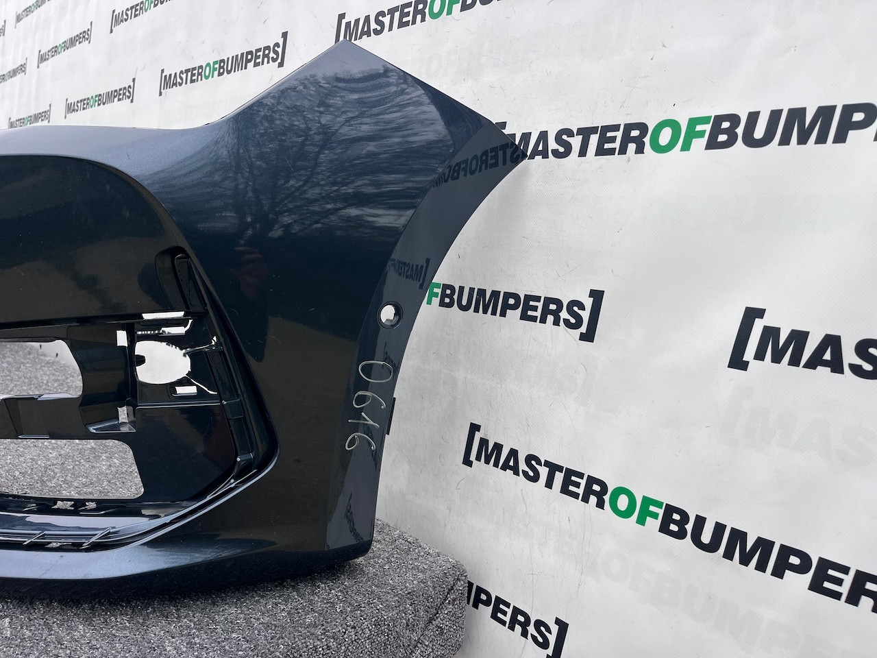 Cupra Leon Fr Hatchback Estate 2021-2025 Front Bumper 6 Pdc Genuine [o616]