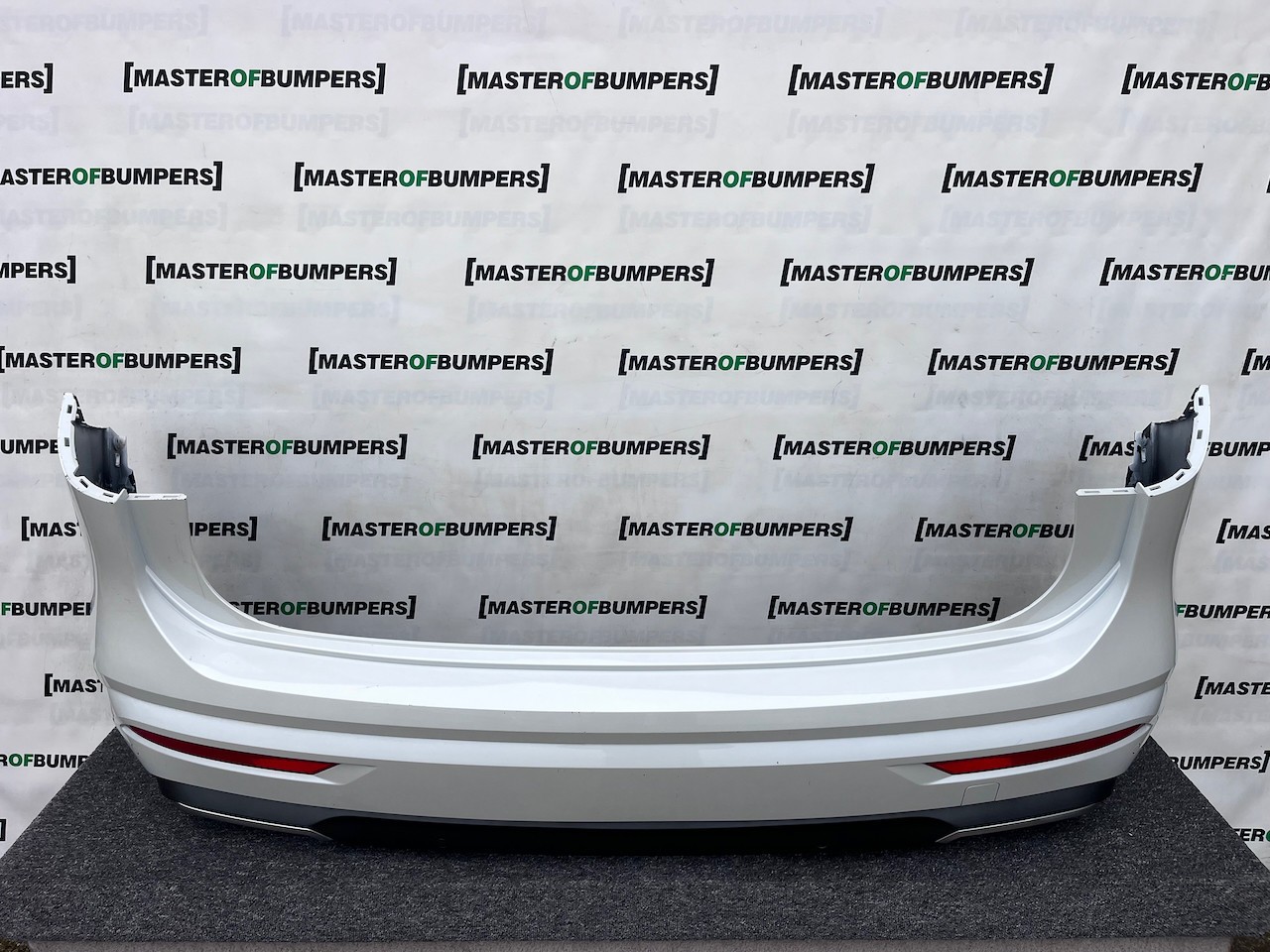 Seat Tarraco Fr Sport Suv 2018-2023 Rear Bumper 6 Pdc Genuine [o636]