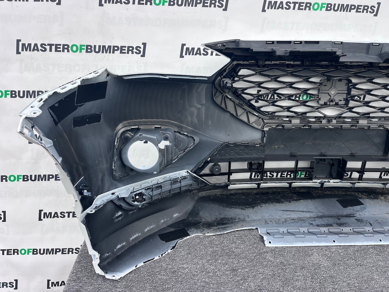 Seat Tarraco Fr Sport Suv 2018-2024 Front Bumper 6 Pdc W/grilles Genuine [o642]