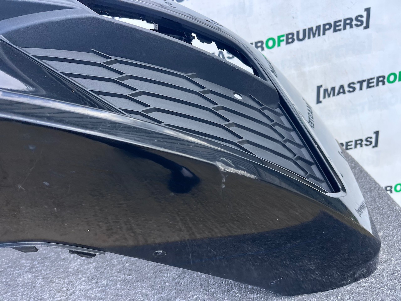 Seat Leon Fr Mk3 Lift Hatchback 2017-2019 Front Bumper 4 Pdc Jets Genuine [o657]