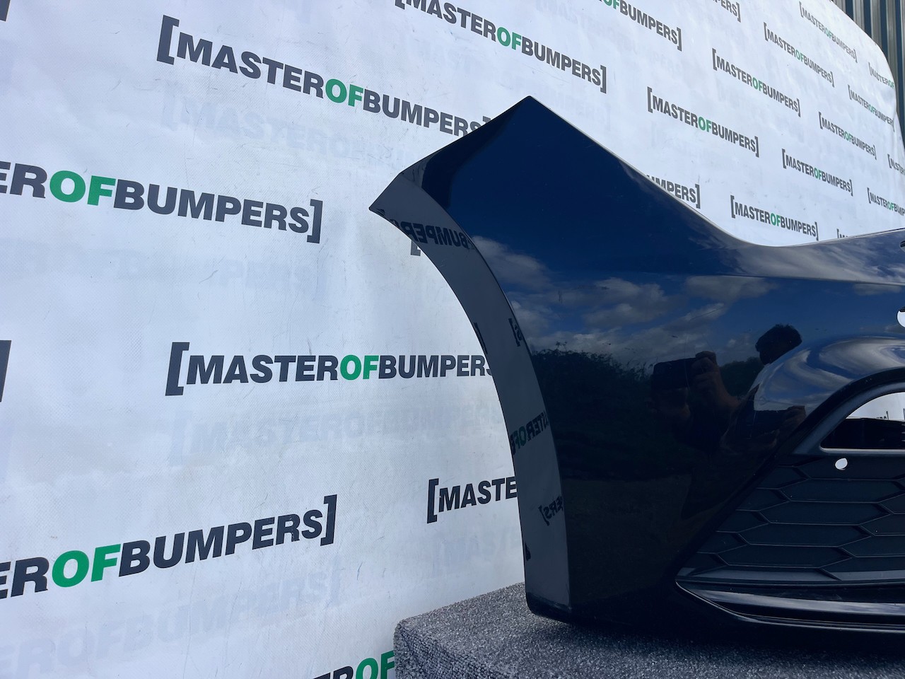 Seat Leon Fr Mk3 Lift Hatchback 2017-2019 Front Bumper 4 Pdc Jets Genuine [o657]