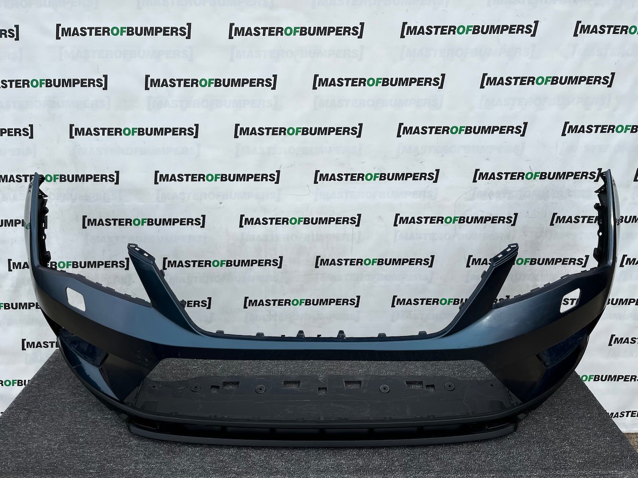 Seat Ateca Experience Tsi Evo Suv 2016-2020 Front Bumper 4 Pdc Genuine [v671]