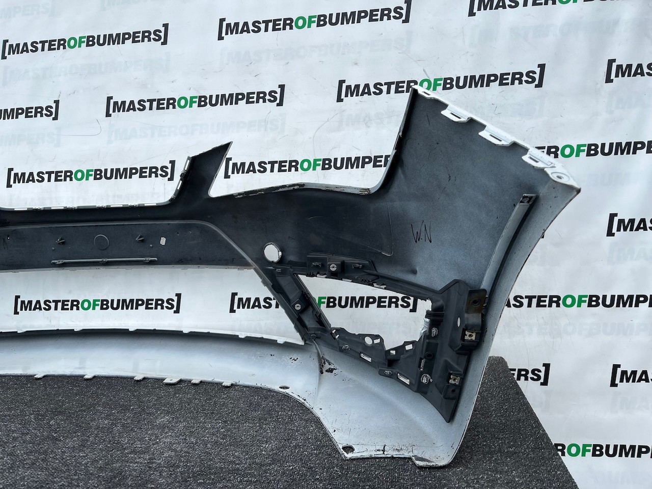 Seat Ibiza Fr Tsi Evo Hatchback 2012-2017 Front Bumper No Pdc Genuine [v678]