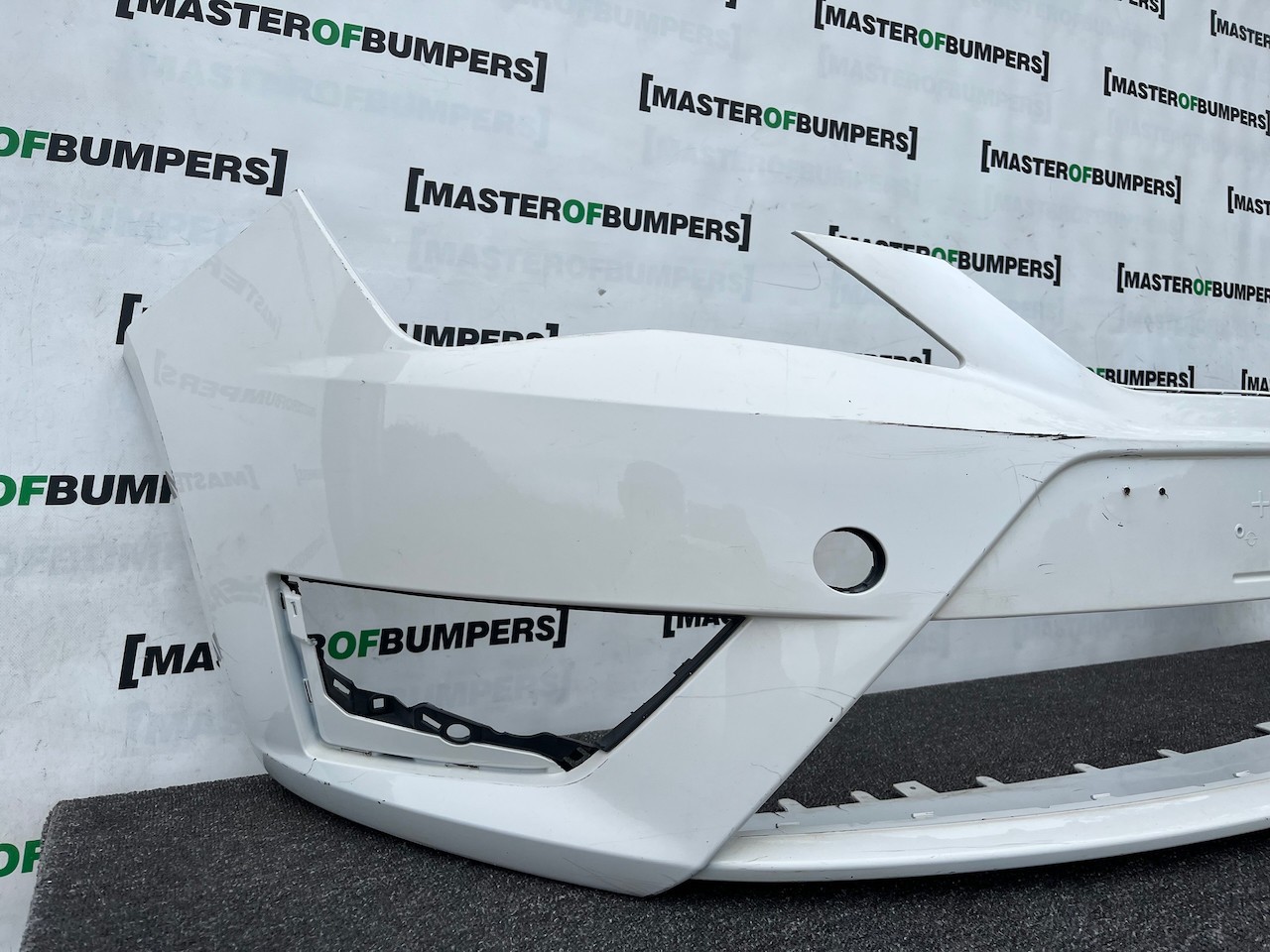 Seat Ibiza Fr Tsi Evo Hatchback 2012-2017 Front Bumper No Pdc Genuine [v678]