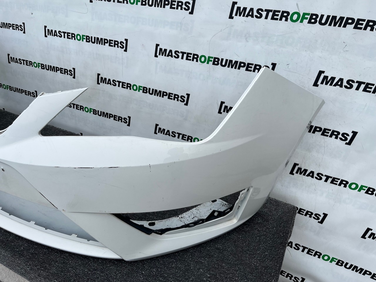 Seat Ibiza Fr Tsi Evo Hatchback 2012-2017 Front Bumper No Pdc Genuine [v678]