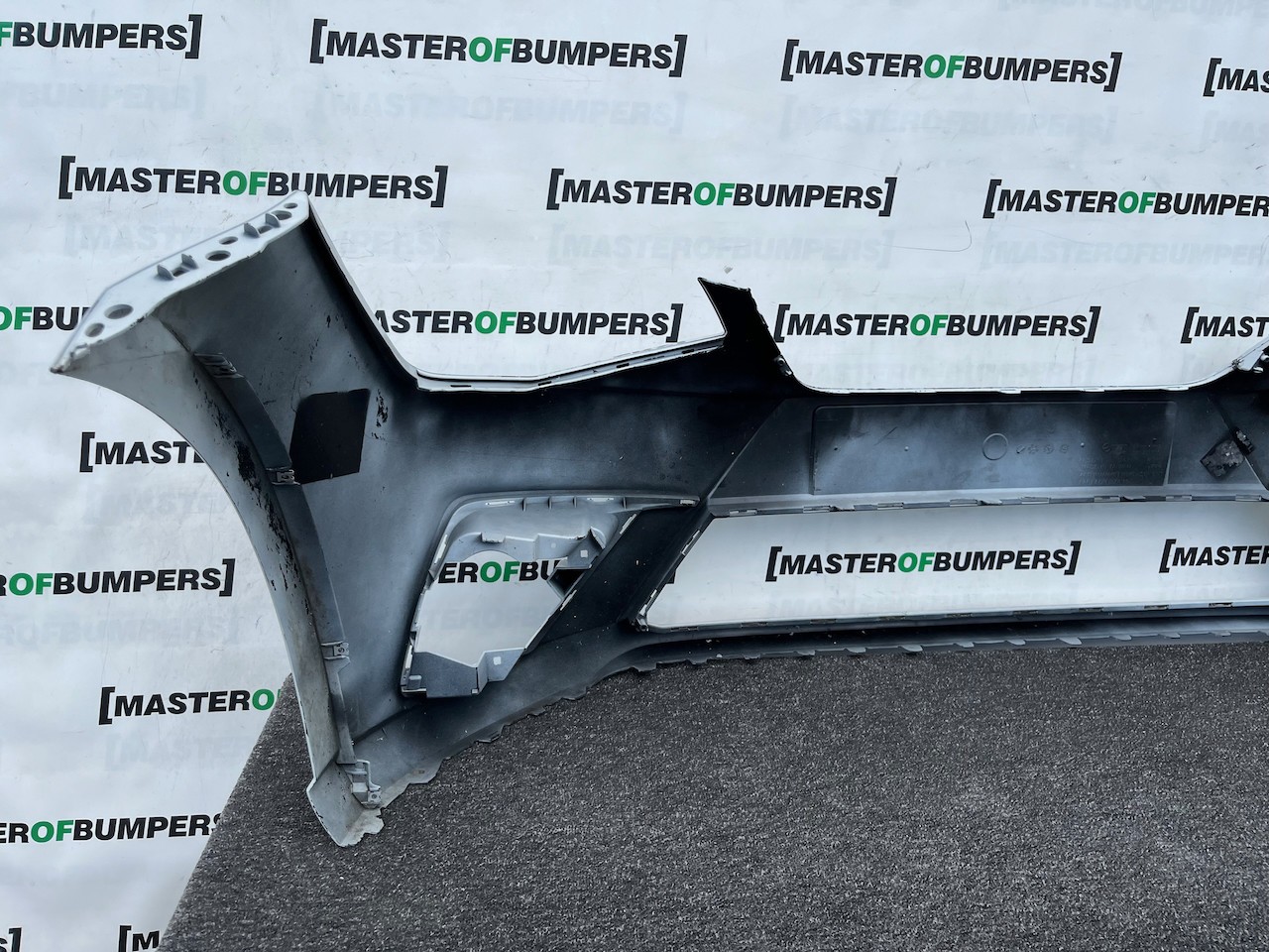 Seat Ibiza Fr Mk5 Hatchback 2017-2022 Front Bumper No Pdc Genuine [o683]