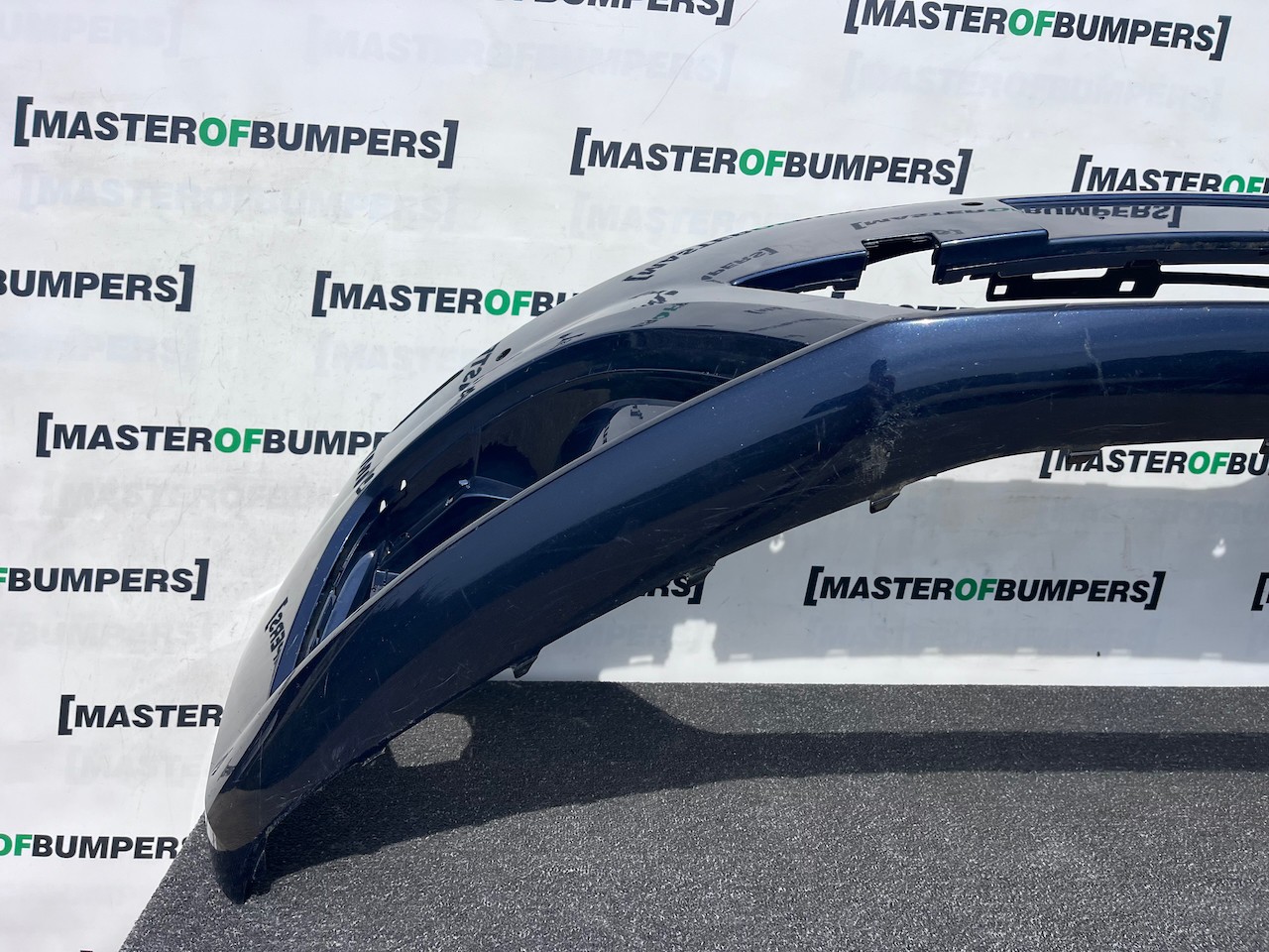 Seat Alhambra Cr Ecomotive Mpv 2012-2020 Front Bumper 4 Pdc +jets Genuine [o707]