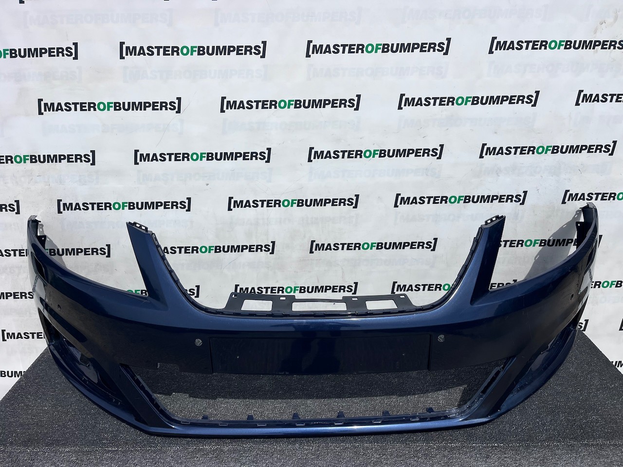 Seat Alhambra Cr Ecomotive Mpv 2012-2020 Front Bumper 4 Pdc +jets Genuine [o707]