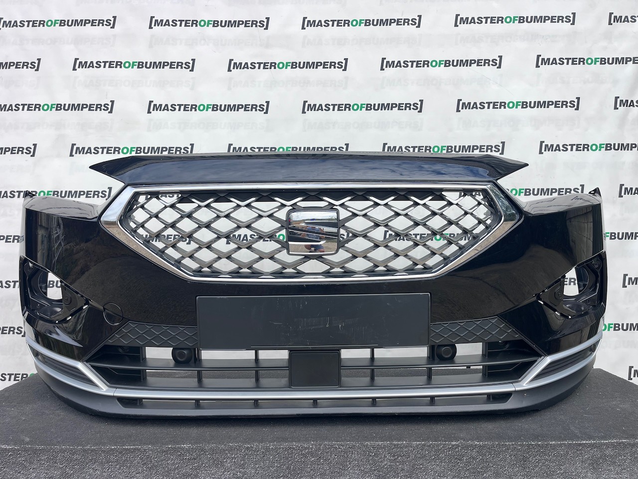 Seat Tarraco Xcellence Suv 2018-2024 Front Bumper 6 Pdc W/grilles Genuine [o721]