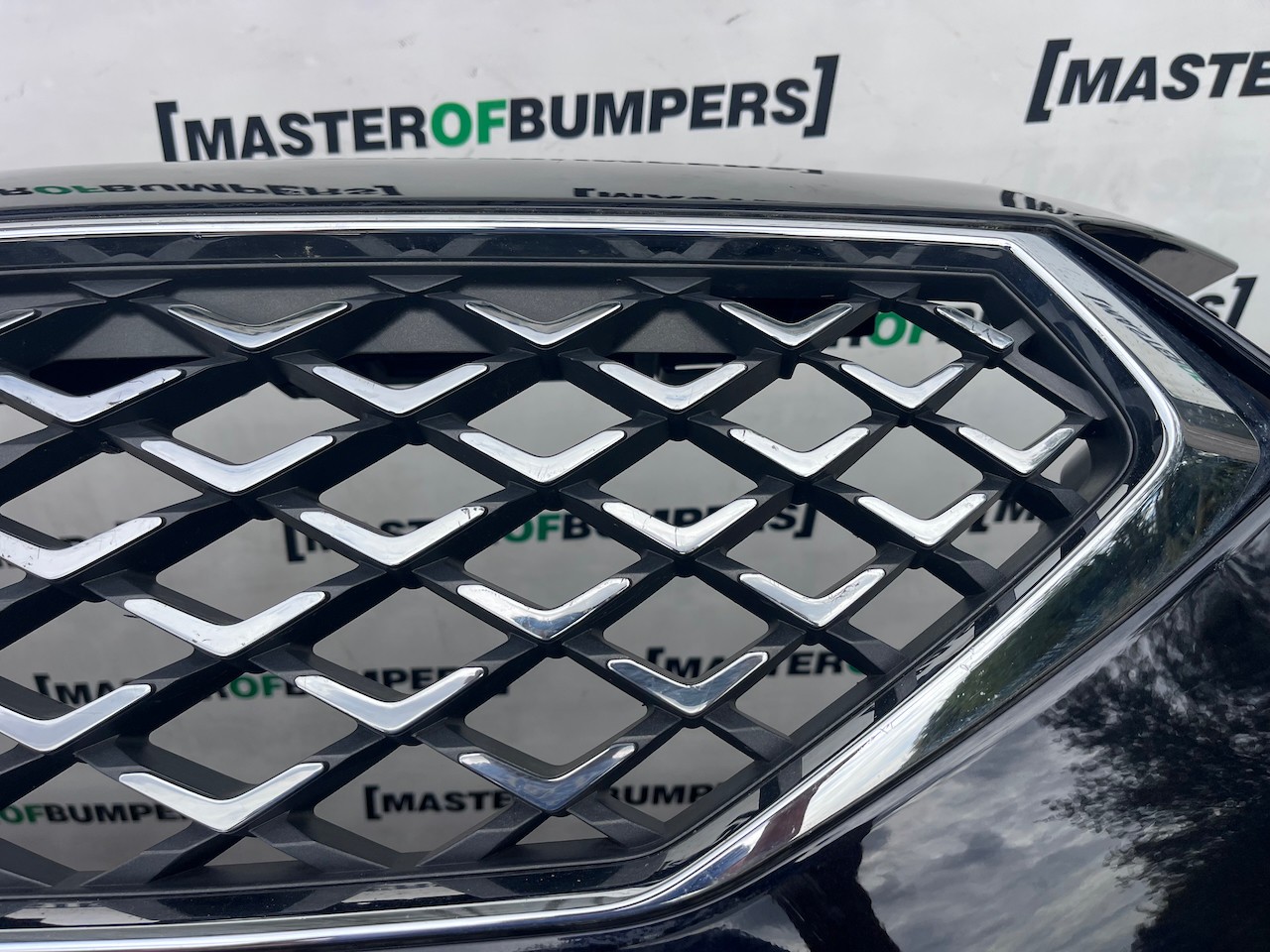 Seat Tarraco Xcellence Suv 2018-2024 Front Bumper 6 Pdc W/grilles Genuine [o721]