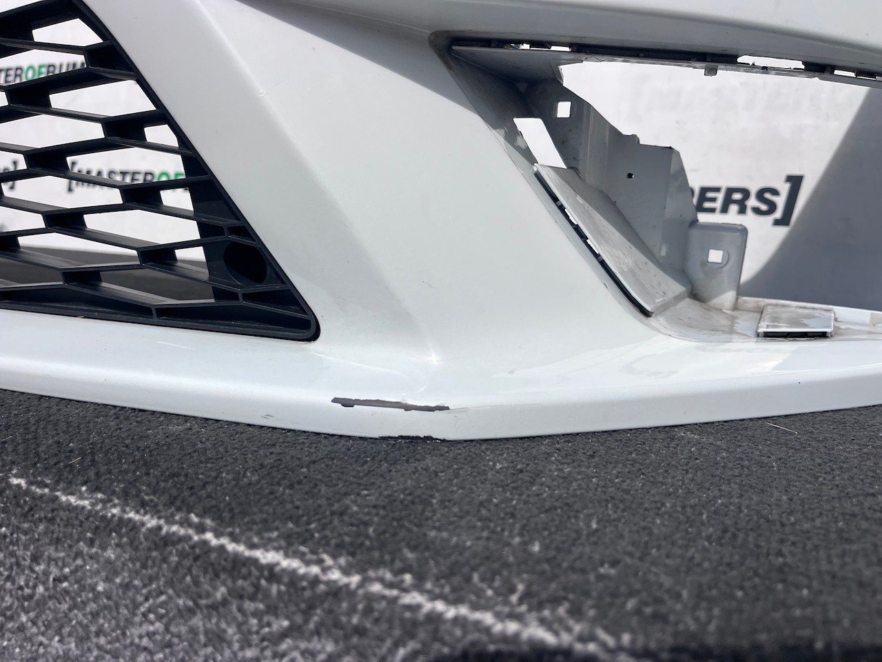 Seat Leon Se Mk3 Hatchback 2017-2020 Front Bumper No Pdc + Jets Genuine [o737]