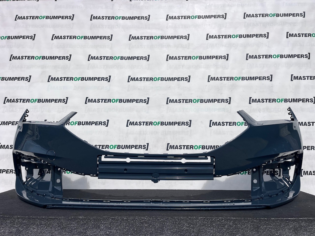Seat Leon Se /  Xcellence / Fr Mk4 2021-2024 Front Bumper 6 Pdc Genuine [o726]