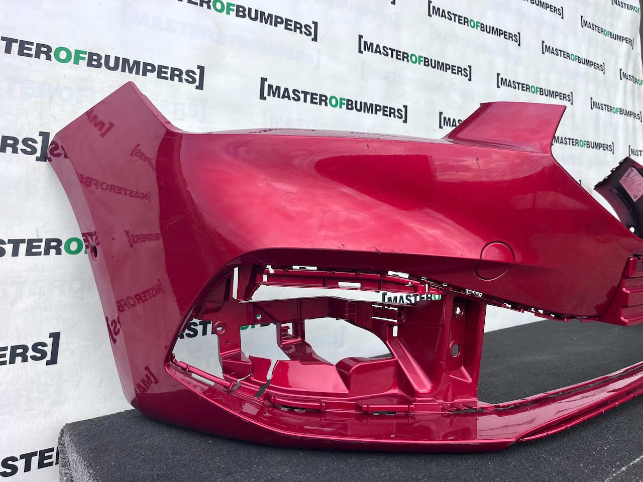 Seat Leon Se /  Xcellence / Fr Mk4 2021-2024 Front Bumper 6 Pdc Genuine [o731]