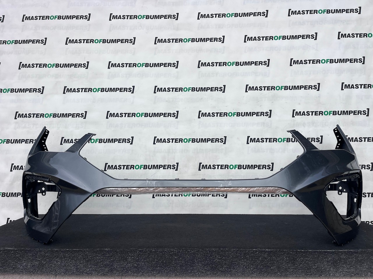 Seat Ateca Technology Tsi Suv 2021-2025 Front Bumper 6 Pdc Genuine [v738]